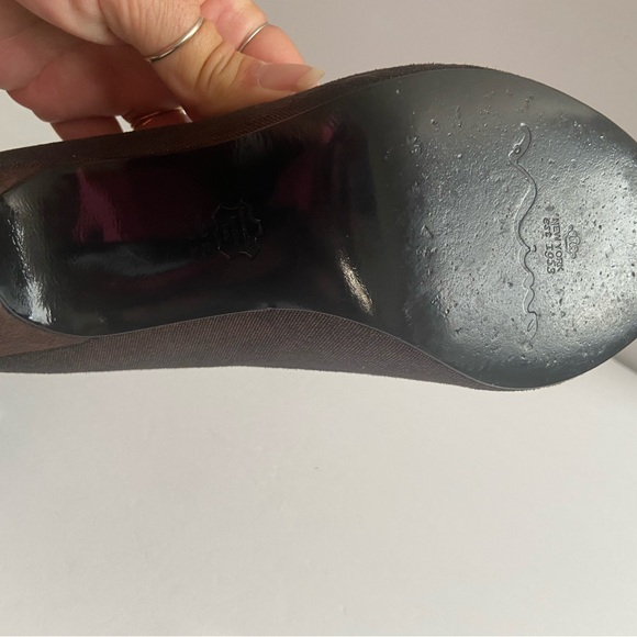 Nina NY women’s heels Size 9 Brown metallic fabric Bow/Gold w brown gems - Picture 10 of 11